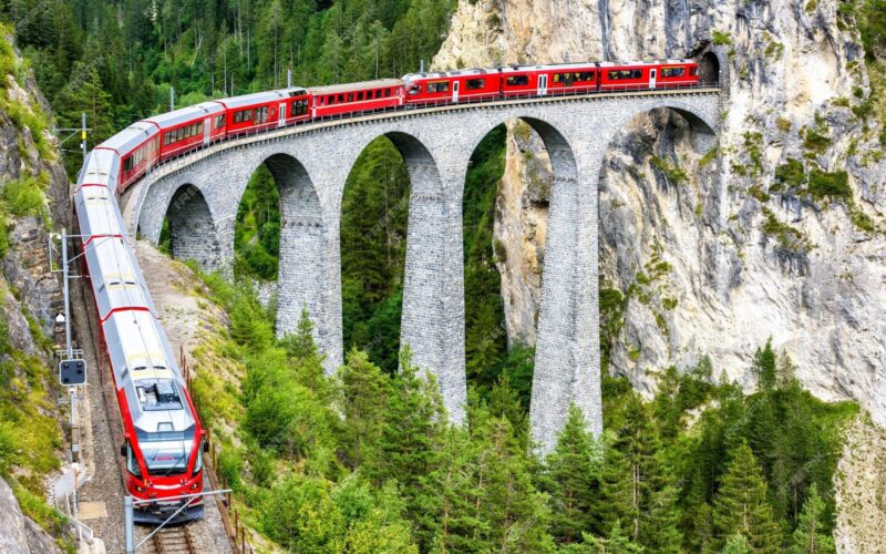 Viaduc de Landwasser dans les Grisons
